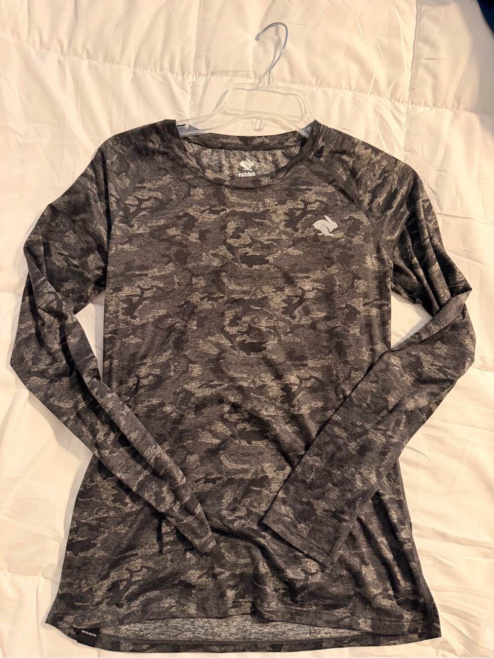 Rabbit Women's EZ Long Sleeve Crewneck Top in Charcoal Camo